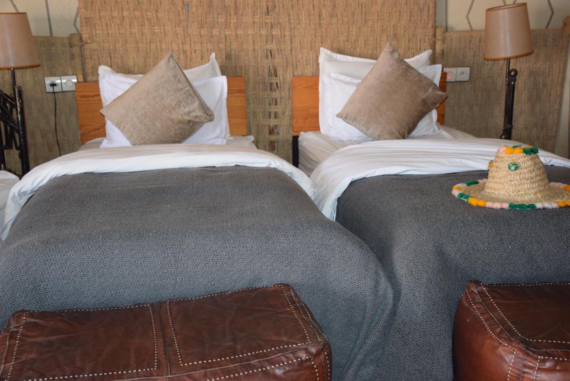 Merzouga Highdune Camp With Heated Tents Екстер'єр фото