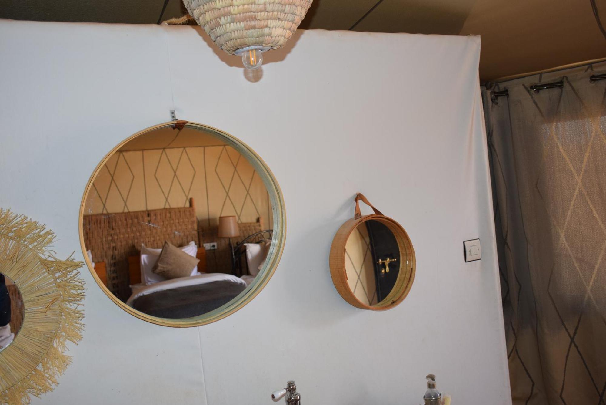 Merzouga Highdune Camp With Heated Tents Екстер'єр фото