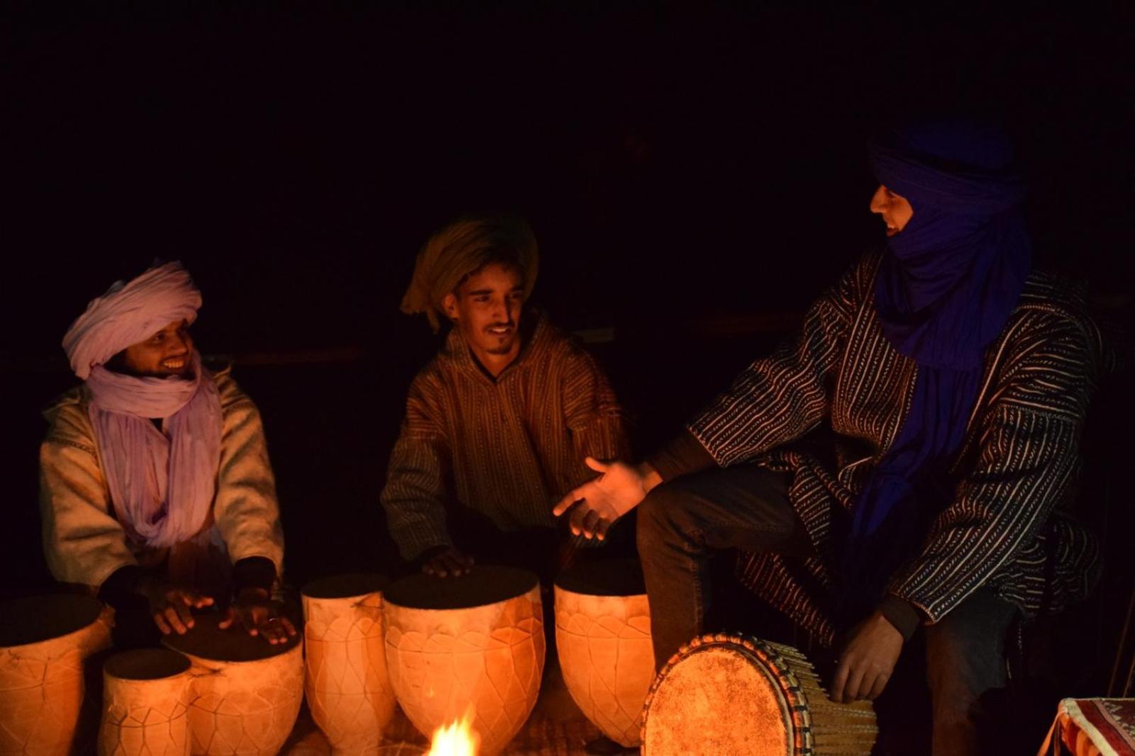 Merzouga Highdune Camp With Heated Tents Екстер'єр фото