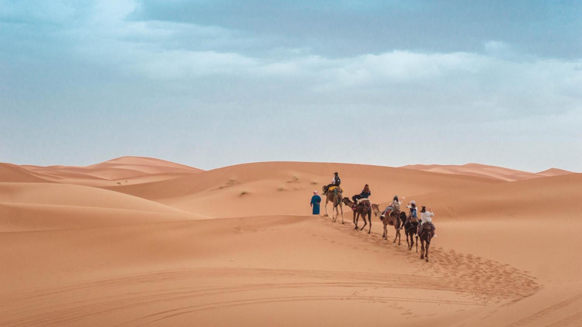 Merzouga Highdune Camp With Heated Tents Екстер'єр фото