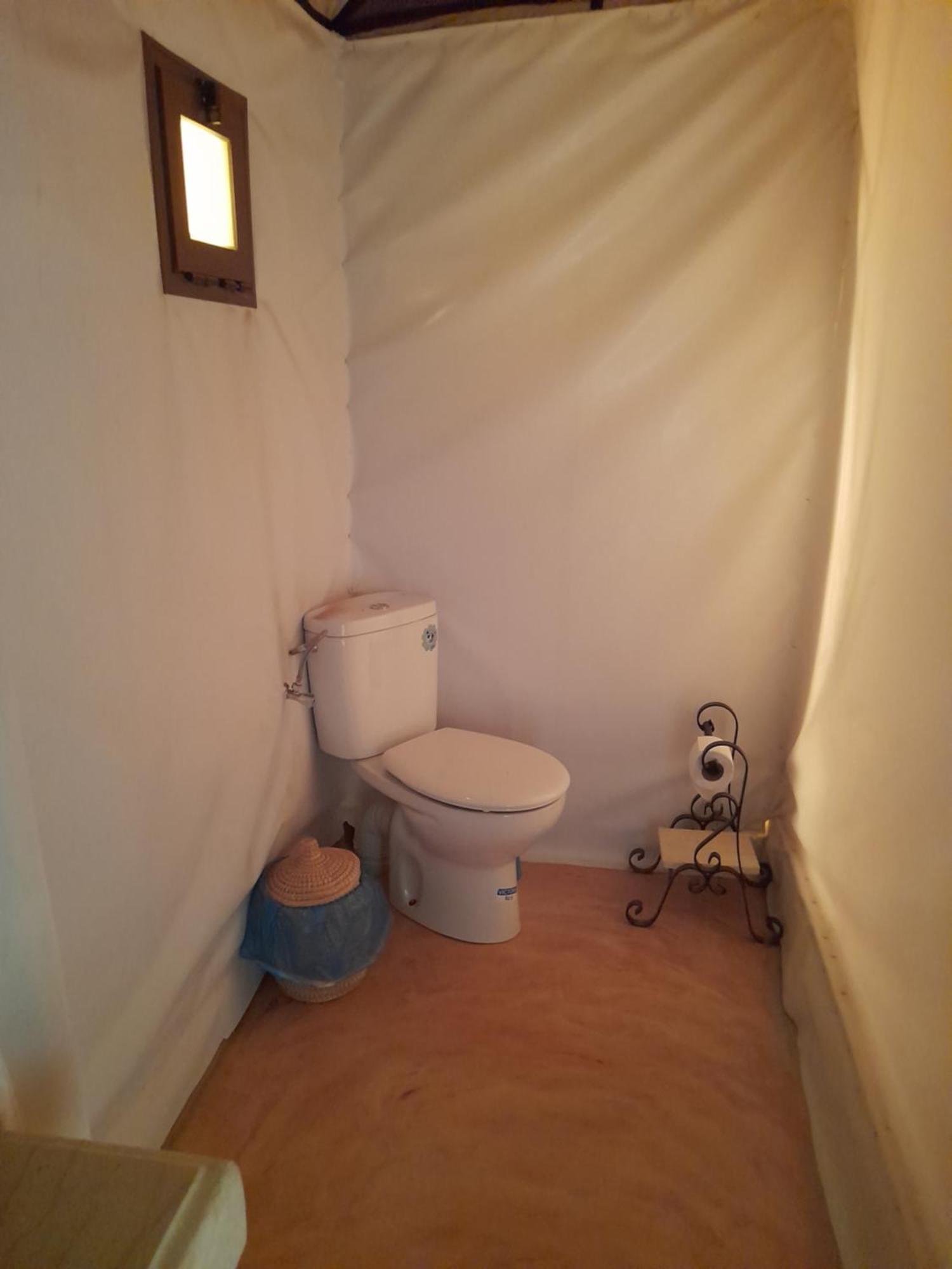 Merzouga Highdune Camp With Heated Tents Екстер'єр фото